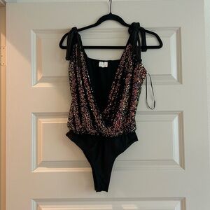 Dee Elly sequin bodysuit